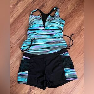 Bathing suit. 2 piece size large